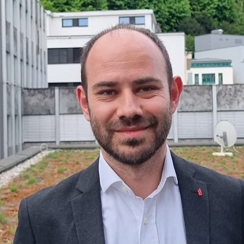 ismail-altindag-w
