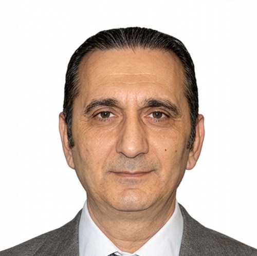 ozkan-kaan-karadag-w